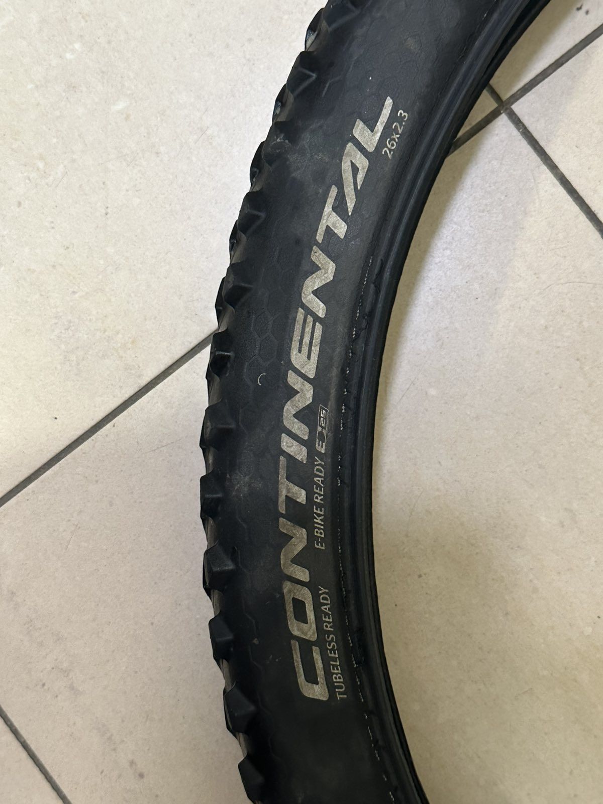 Гуми за колело Continental 26 2'3