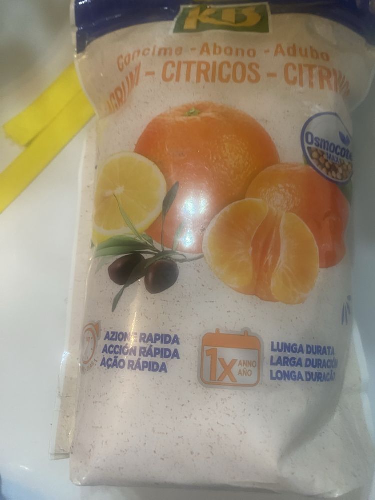 Angrasamant pentru citrice de lunga durata