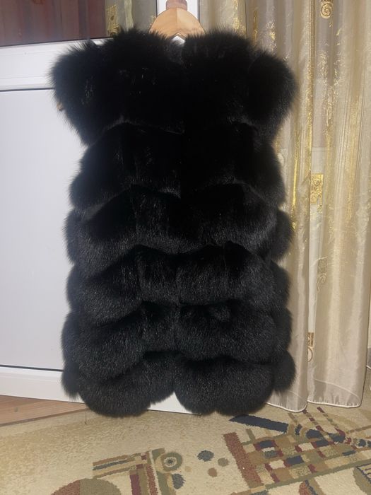 Vesta de blana in stare impecabila