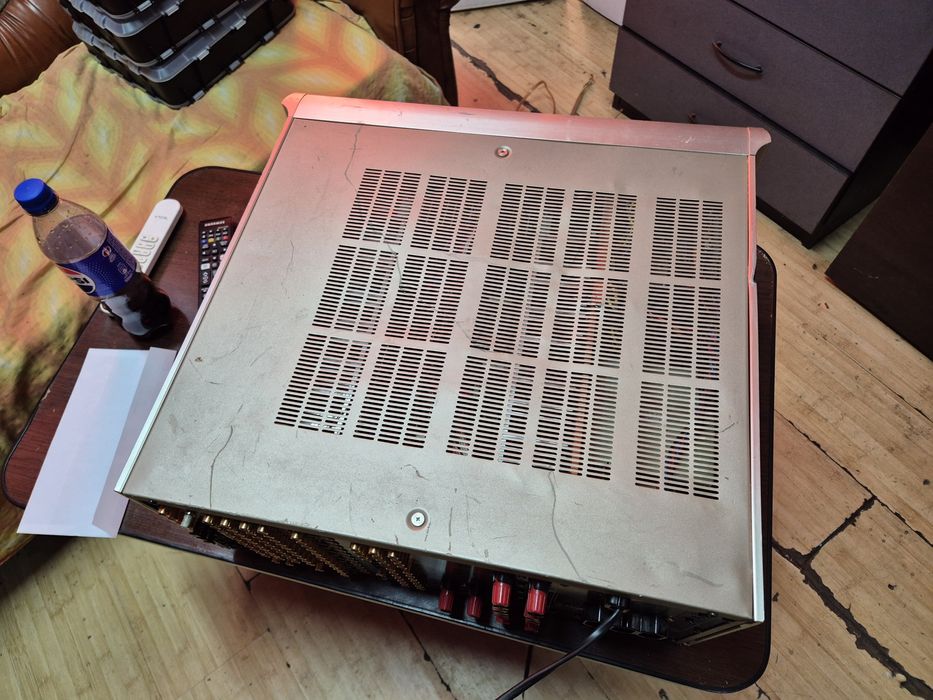 Vand statie amplificator yamaha DSP-AX1