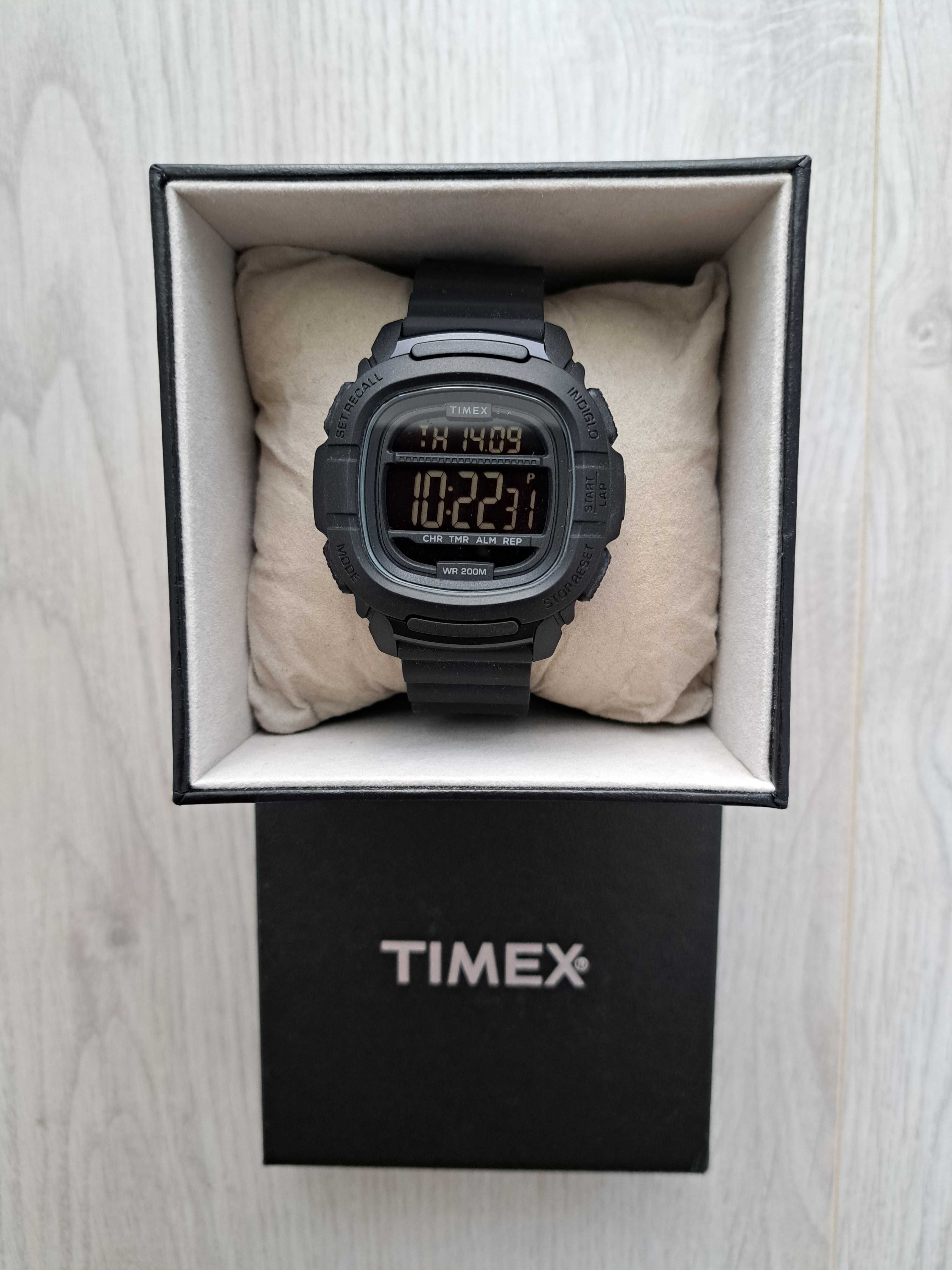 Ceas Timex / Trail Mate / Chronograph 599 lei toate 3