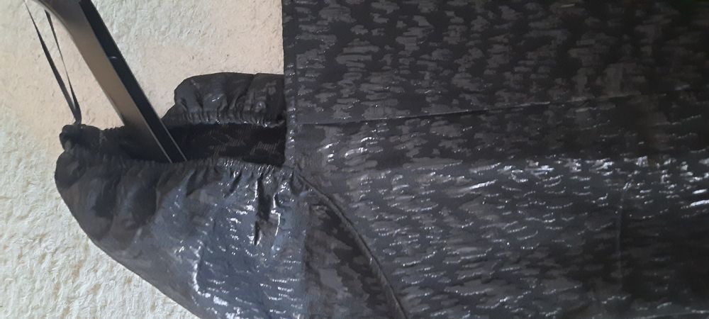 Top negru H&M mas XL