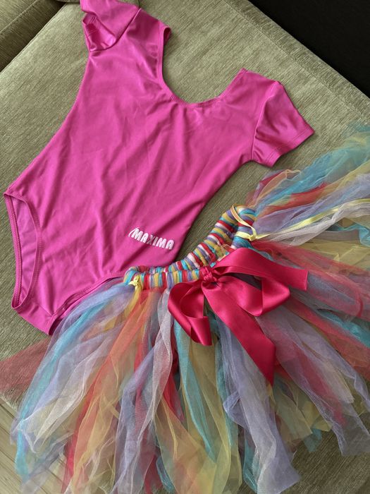 Трико за худежествена гимнастика.