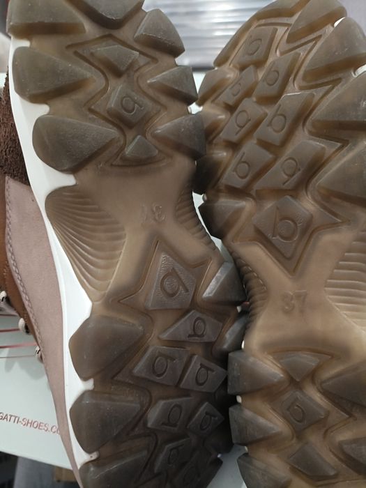 Sneakers / ghete de iarnă 37 bugatti noi, pt.femei