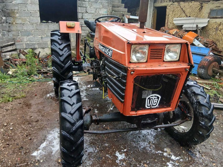 VÂND / SCHIMB  Tractor UTB 445 4x4 dt