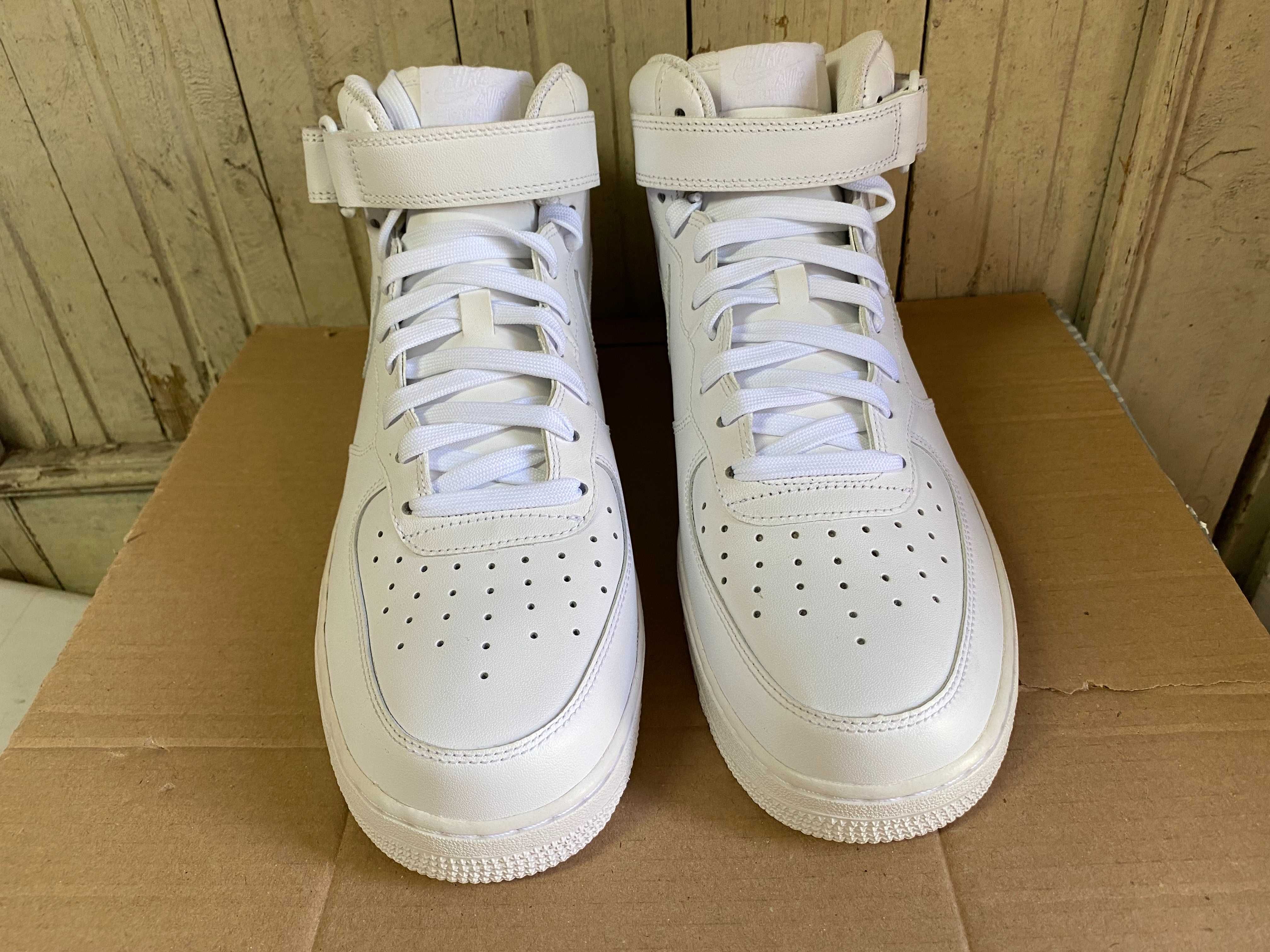 ''Nike Air Force 1 Mid '07 White''оригинални маратонки 45.5 номер