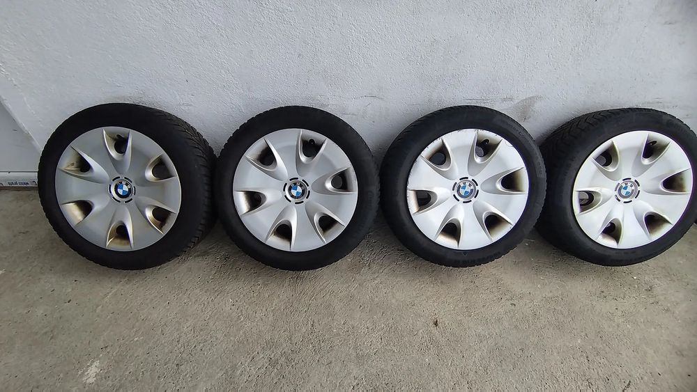 Set jante BMW de tabla cu capace si anvelope iarna 195/55/16 dedicate Seria 1 E81/87