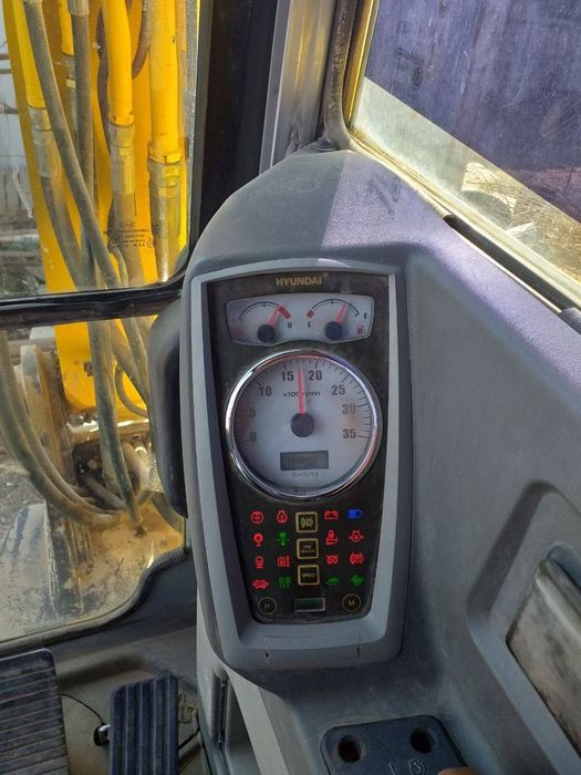 Hyundai R555-7 ekskovator