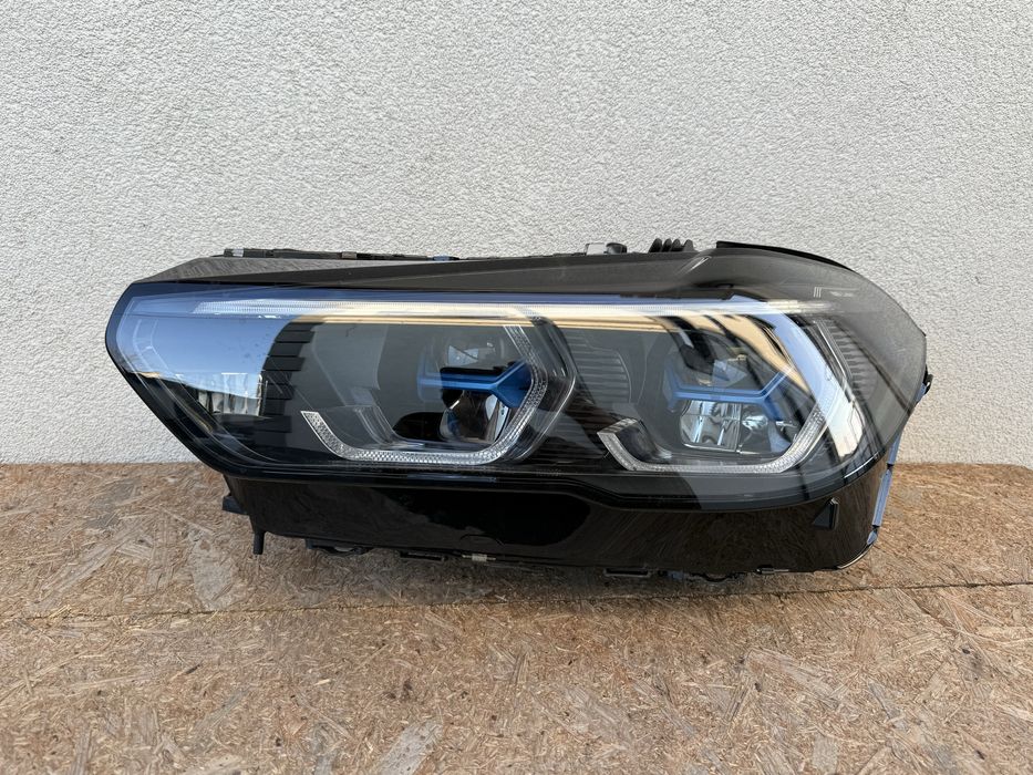 Far stanga BMW X5 X6 G05 G06 LASER Shadow Line Original Europa