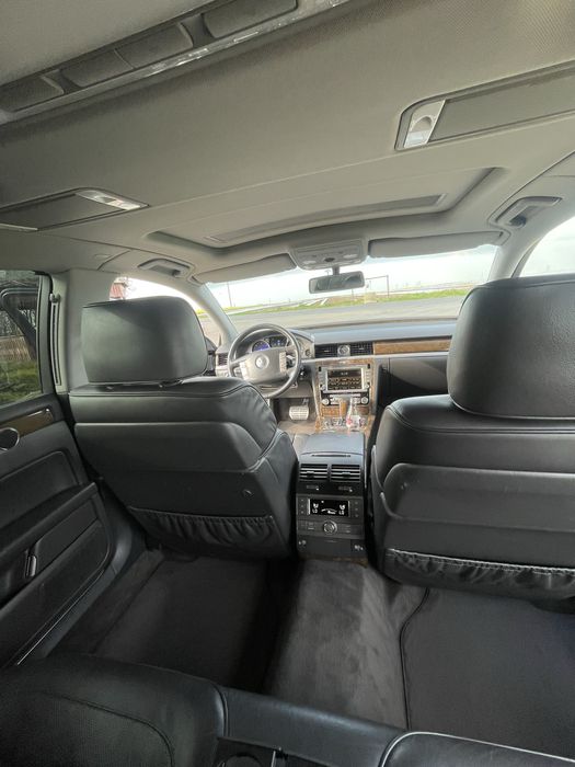 Vand Volkswagen Phaeton 2010, 3.0TDI