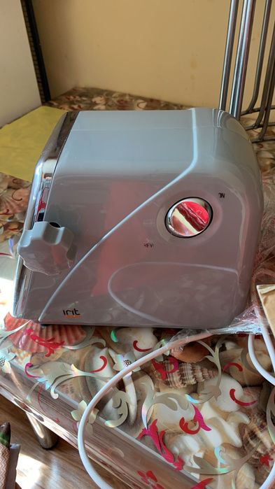 Продаётся мясорубка