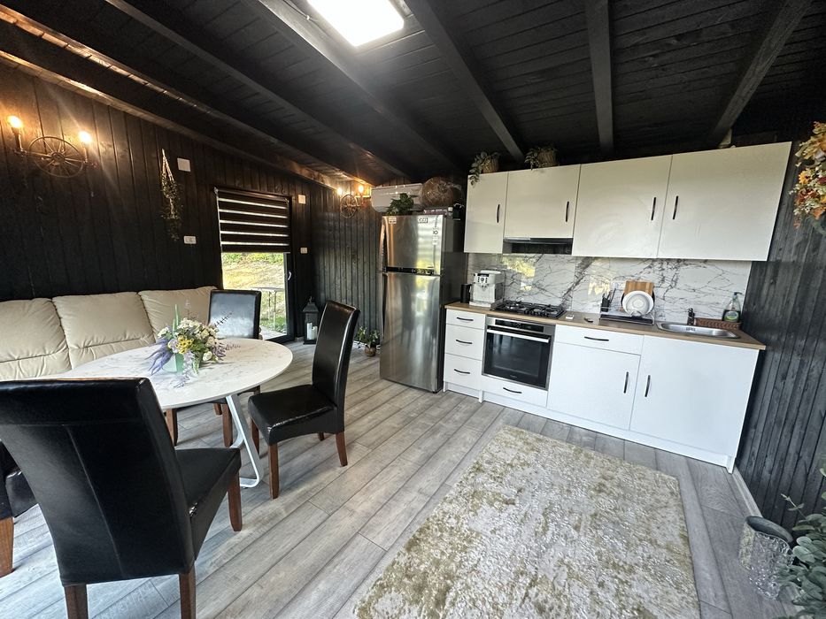 Cabanita de inchiriat in regim hotelier