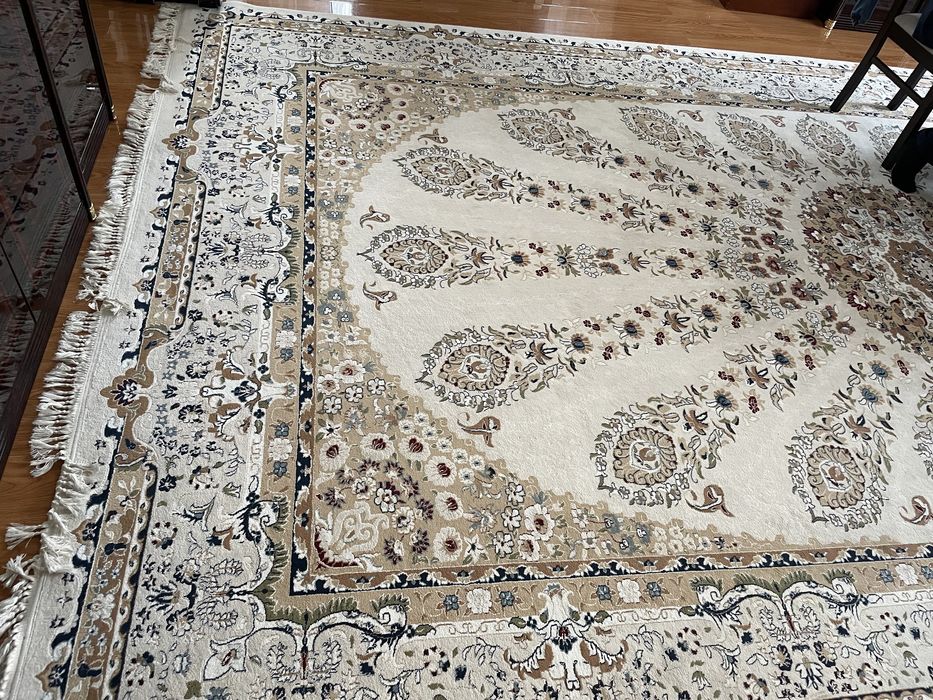 Продам ковер 3/5 м