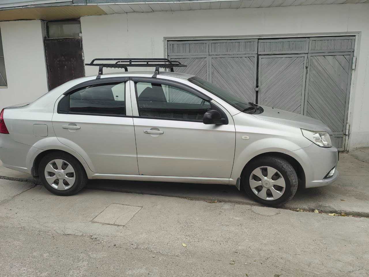nexia 3 2017yil dekabr 2018 olingan yangi 82000 km