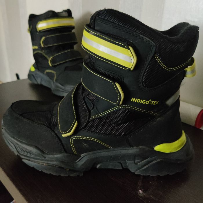 Продам сапоги для мальчика