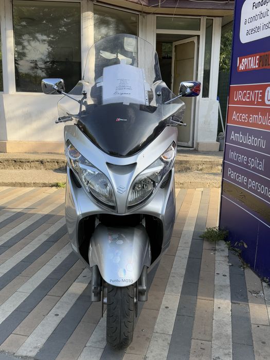 Suzuki Burgman 400 Vand sau Schimb
