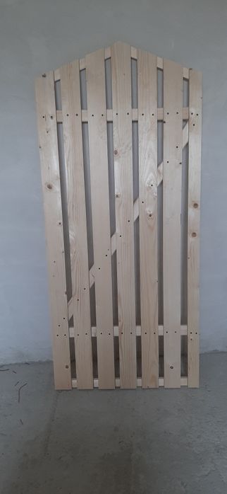 Garduleț de lemn pentru gradina