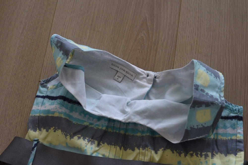 Rochie John Rocha, fete marimea 6 ani.