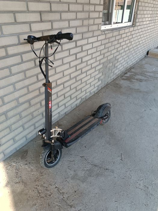 Продам электо самокат
