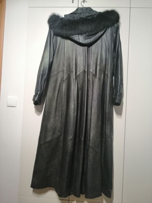 Дамско кожено манто