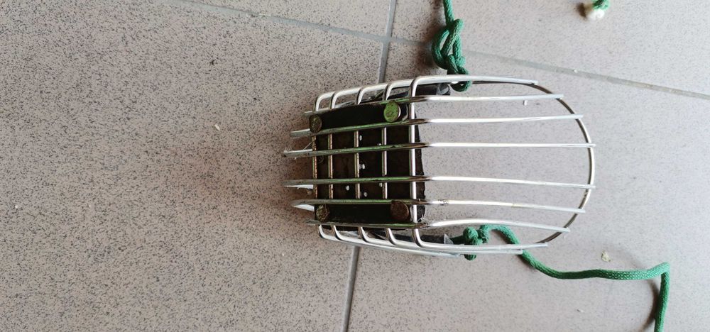 Vând curea din piele pentru câine