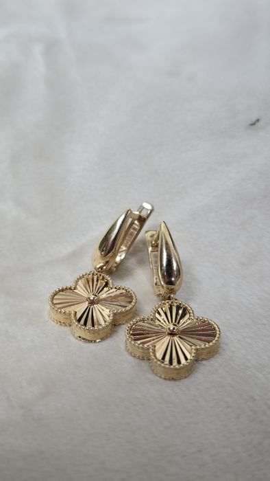 Серьги золотые ЖанТаС ломбард Астана