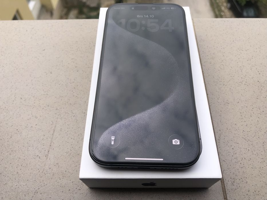 Iphone 15 pro 256 GB НЕРАЗЛИЧИМ ОТ НОВ!