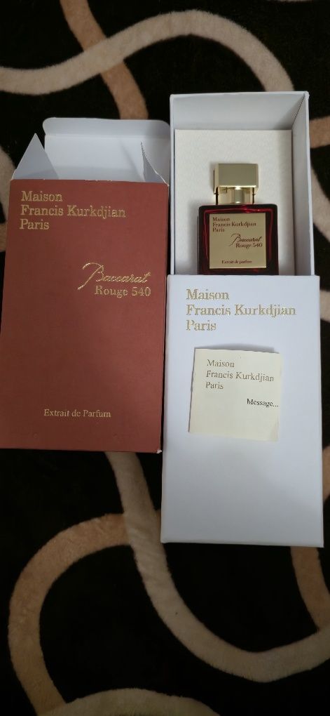 Urgent Parfum Maison Francis Kurkdjian Paris Baccarat Rouge 540