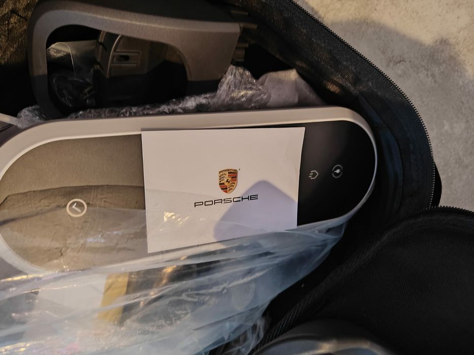 Porsche Incarcator mașină electrică,,nou