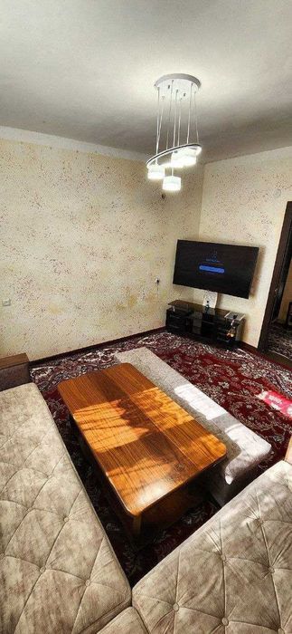 2 хоналик квартира 1 этаж, кирпичный дом, 7 микр