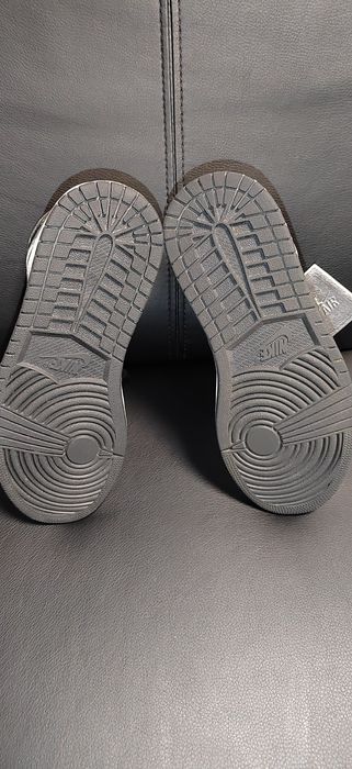 Nike Air Jordan 1 Retro High, номер 37,5