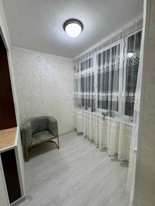 Самарканд шахрида 2 хонали, 2-қаватда жойлашган квартира сотилади