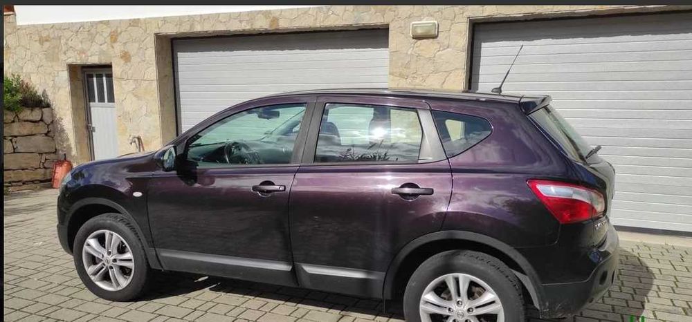 Врати Nissan Qashqai 2009 150ps Purple Metallic, Purple Pearl