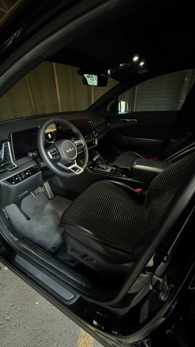 Kia Sporage Premium 2023г., Чёрная