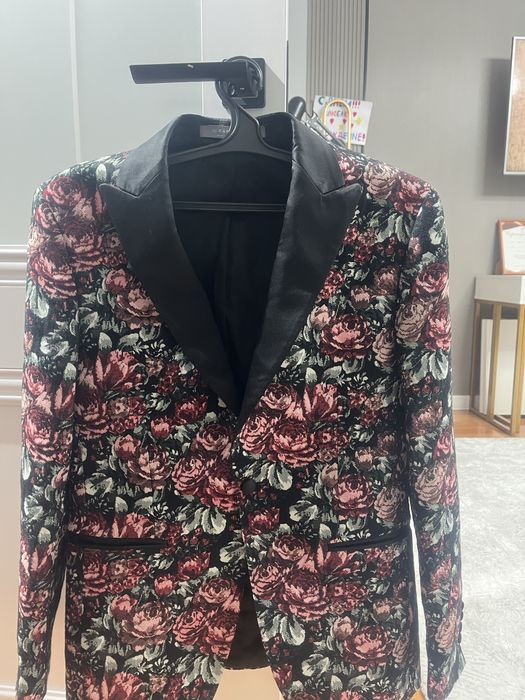 Продам пиджак фирмы зара