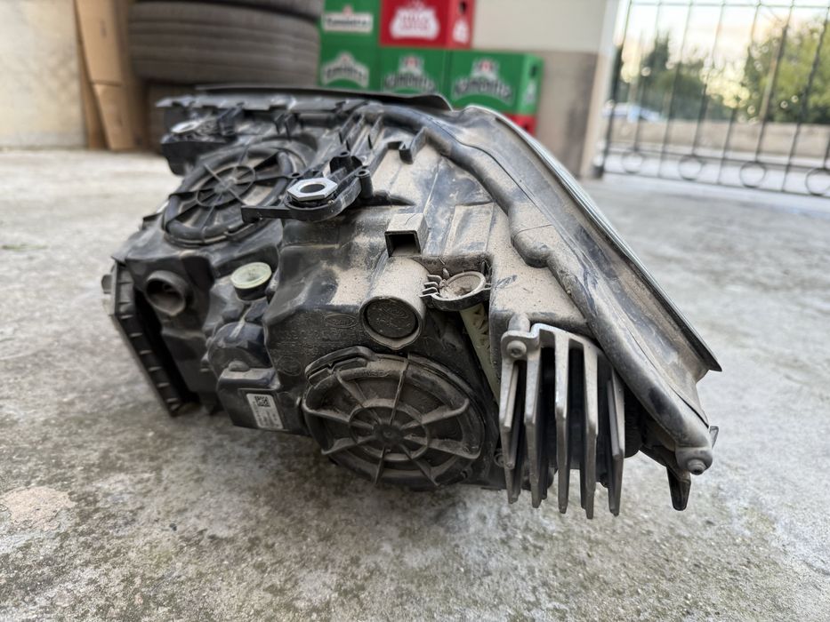 Оборудван Бмв г30 адаптив лед фар десен оборудван