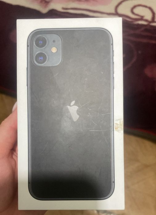 Продам iPhone 11