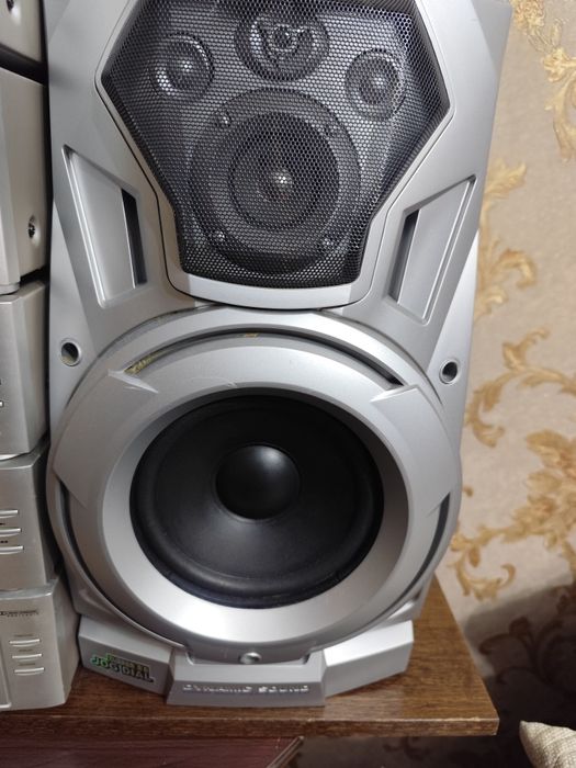 Уредба  universum VU4085