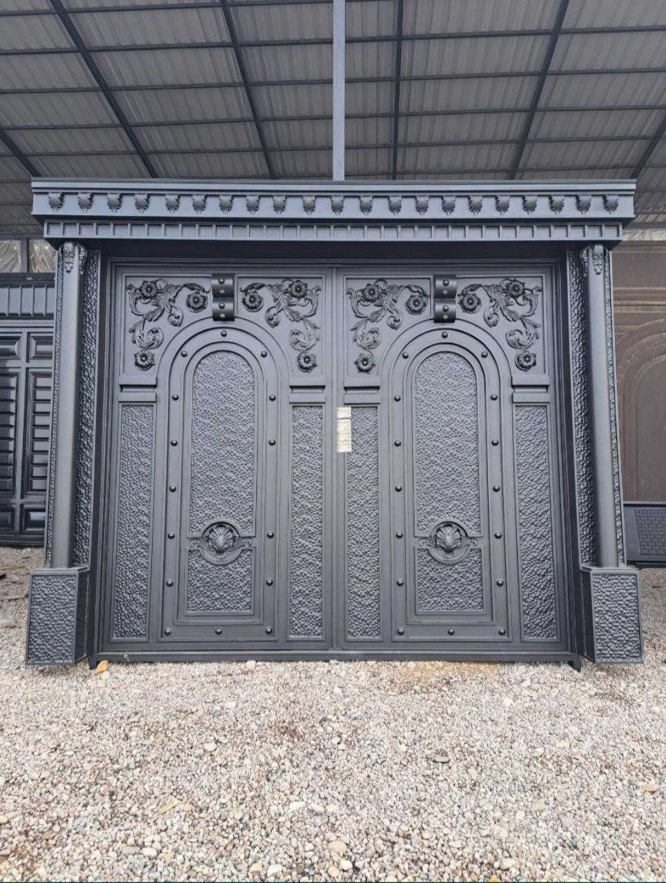 Стильные металлические двери: безопасность с элегантностью!