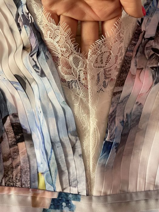 Нова рокля Little Mistress, размер 38 (М)