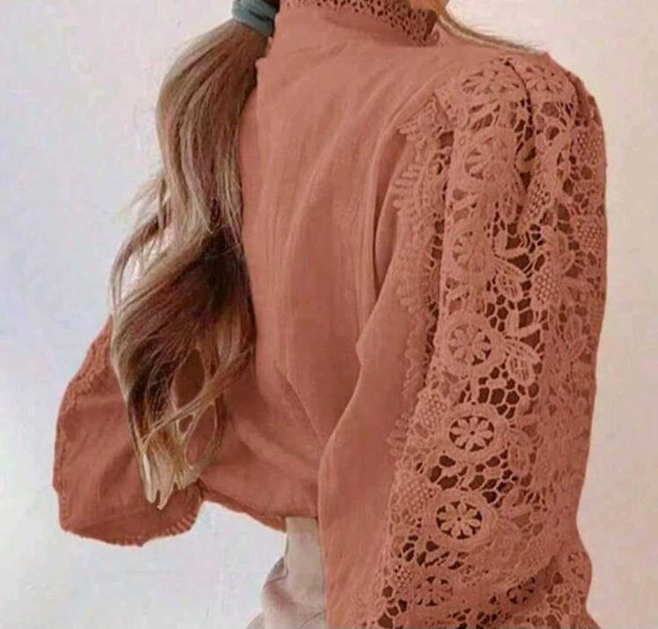 Елегантна дамска блуза