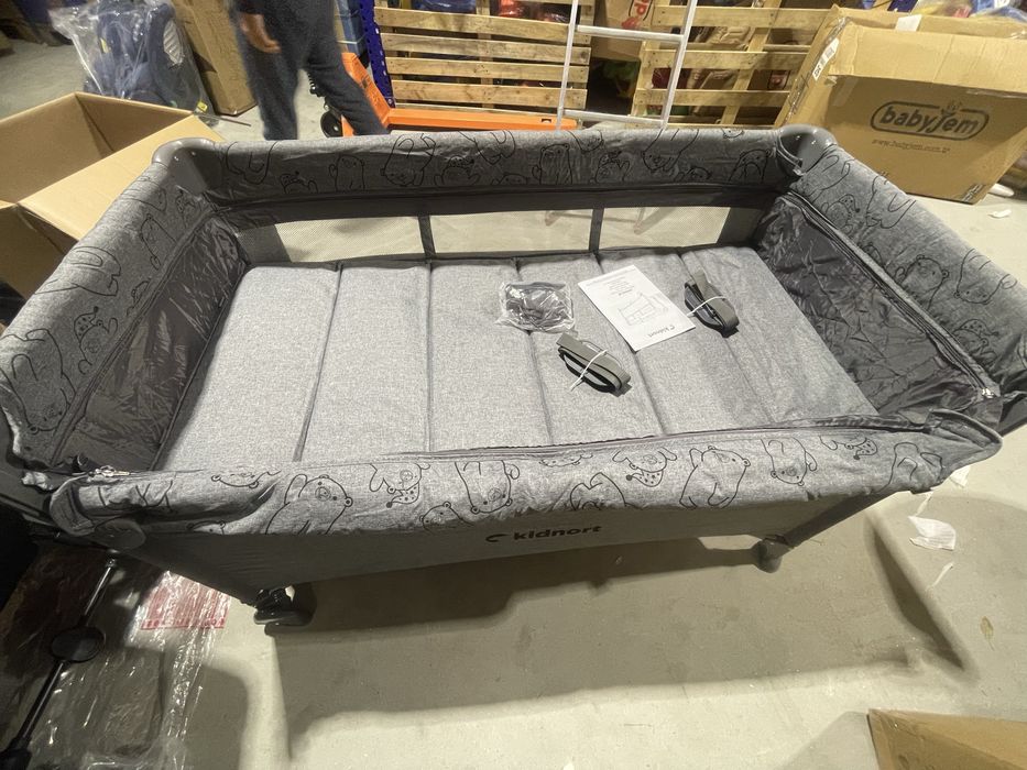 Patut pliabil 3 in 1 cu laterala culisanta Kidnort Livsmiljo  Grey