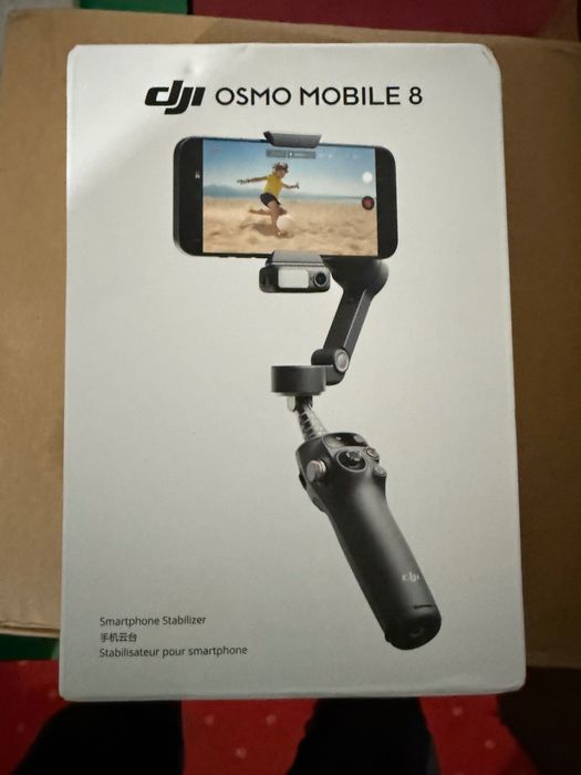 DJI Osmo mobile 8 - in STOC