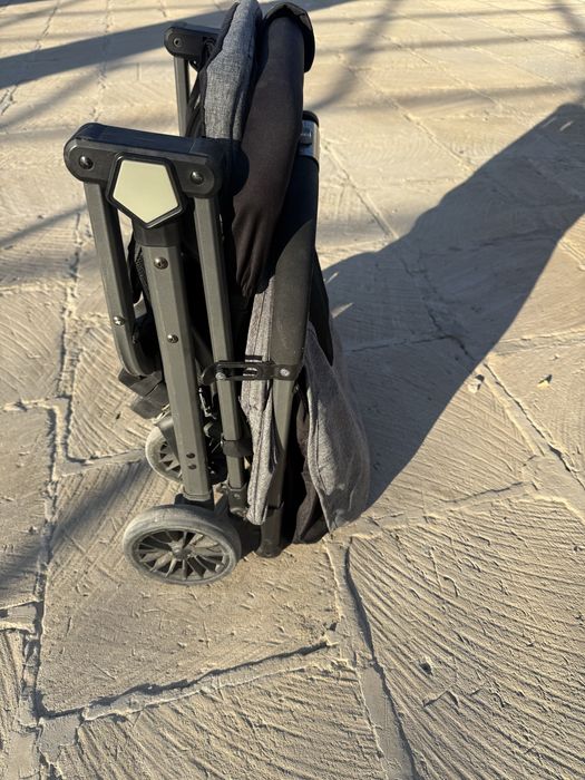 Коляска складная