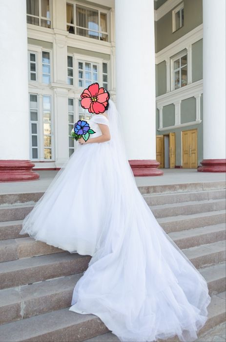 Свадебное платье