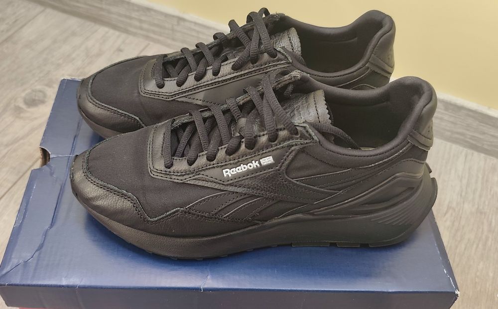 Снукърси Reebok CL Legacy