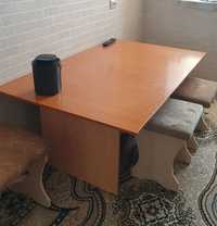 кухонный стол+ 4 стулья