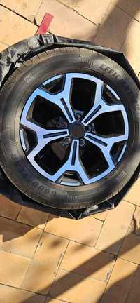 Anvelope vara Goodyear cu jenti aliaj  originale. 215/60 R17