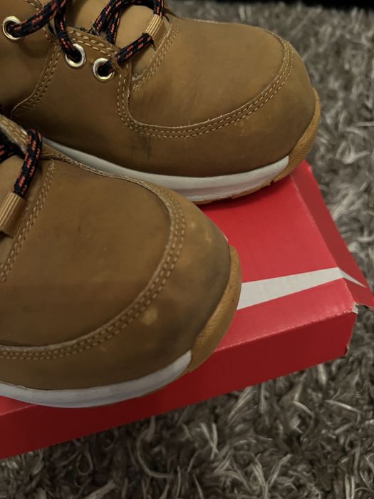 Боти NIKE- набук