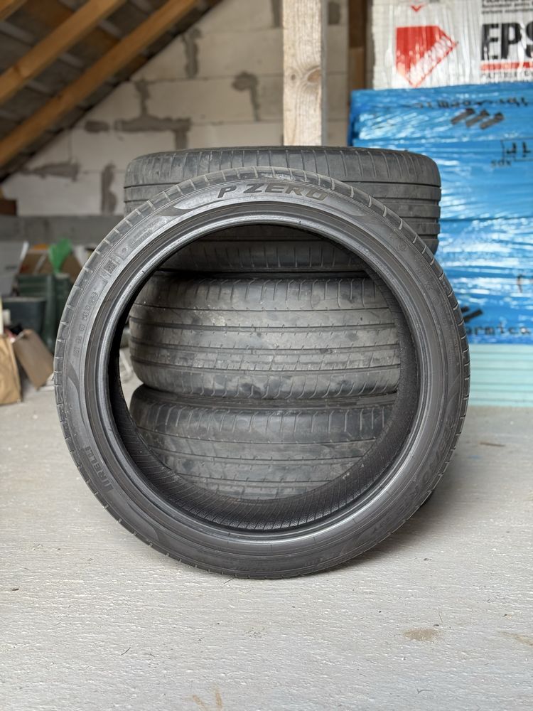 Anvelope de vara Pirelli Runflat 225/40/19 si 255/35/19